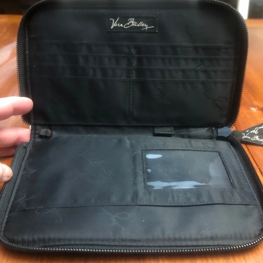 Vera Bradley clutch/wallet - Picture 3 of 5